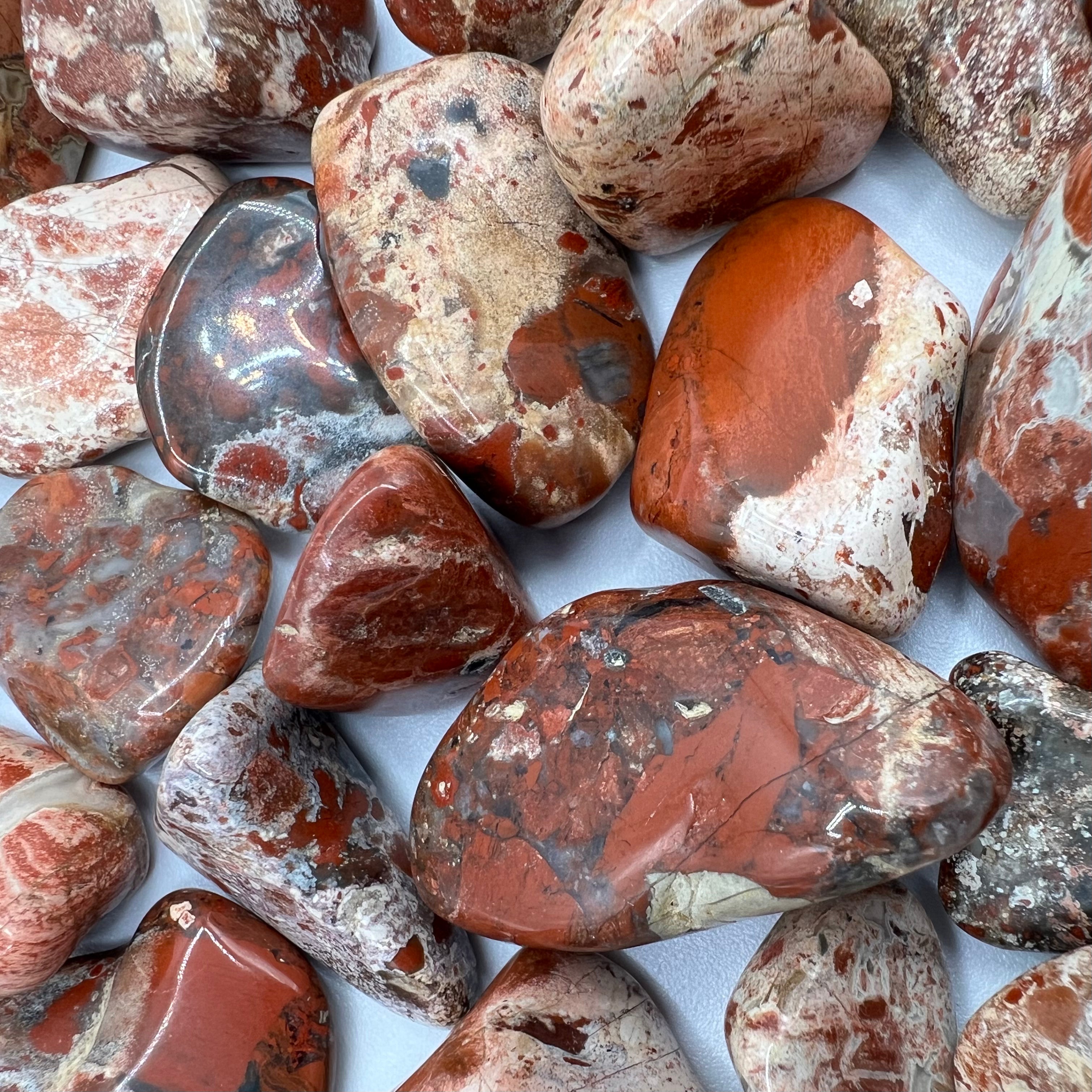 Red jasper with black veins deals